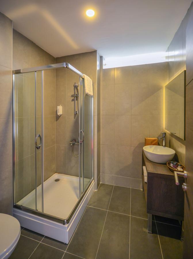 A11 Hotel Atasehir Stambuł Zewnętrze zdjęcie